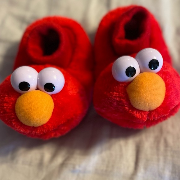 Sesame Street Shoes Sesame Street Toddler Elmo Slippers 56 Poshmark